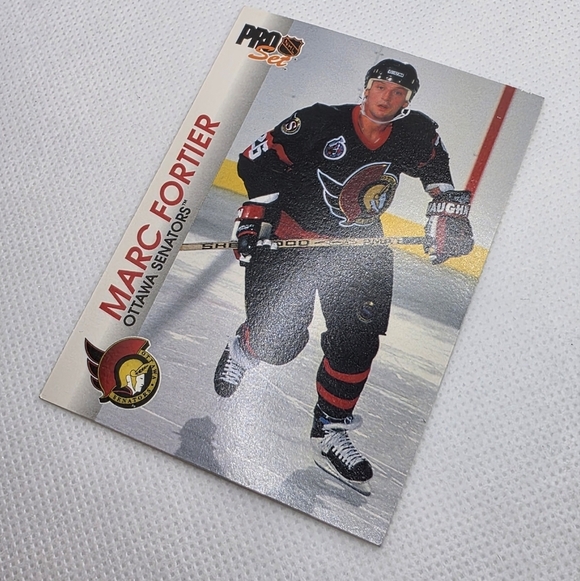 NHL 1992-93 Marc Fortier Senators #128 Pro Set Hockey Card - Picture 2 of 4